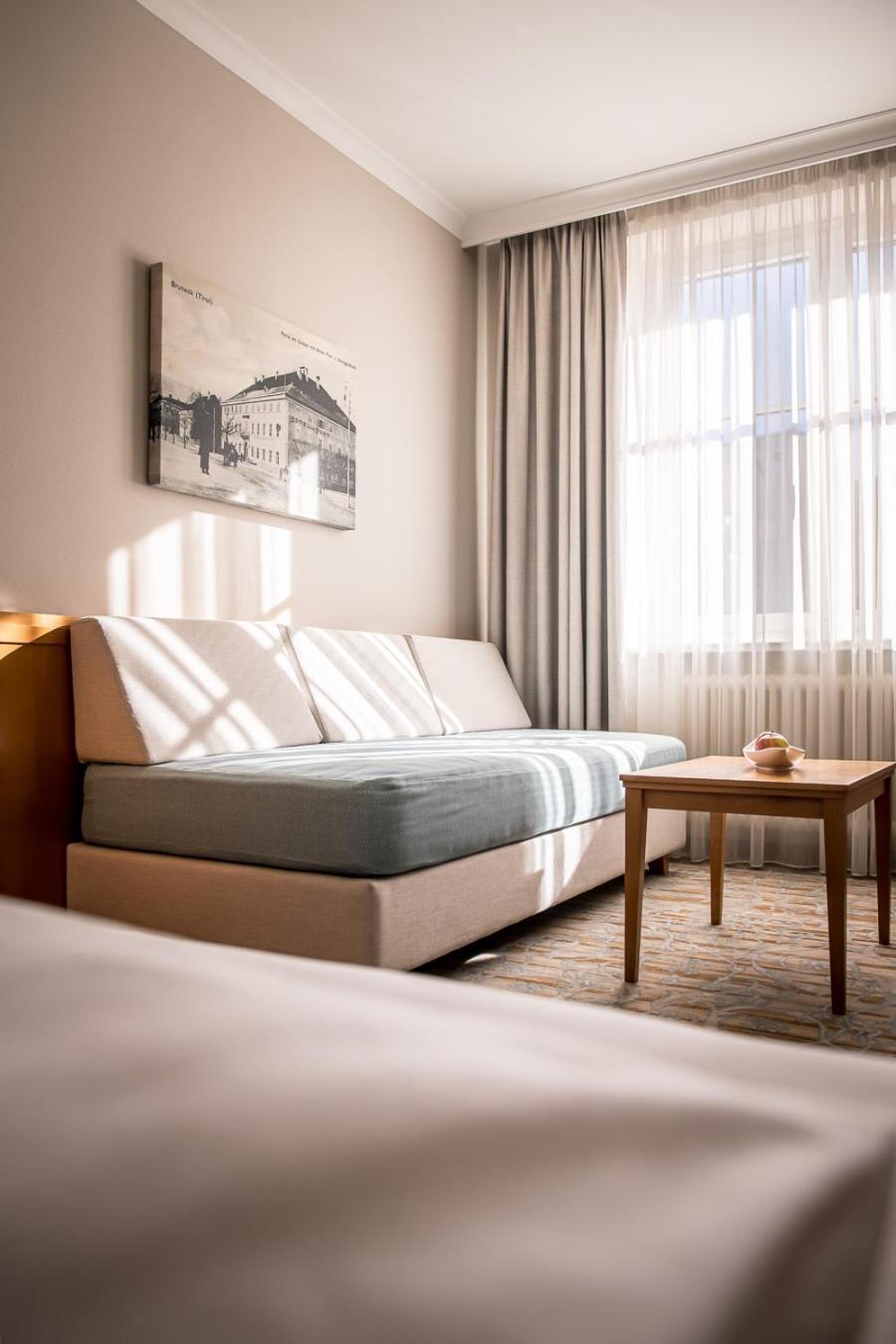 Hotel Post Alpine Cityflair بَرونيكو المظهر الخارجي الصورة