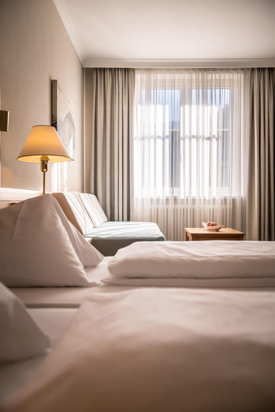 Hotel Post Alpine Cityflair بَرونيكو المظهر الخارجي الصورة